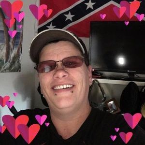 Meet your Posher, Angie